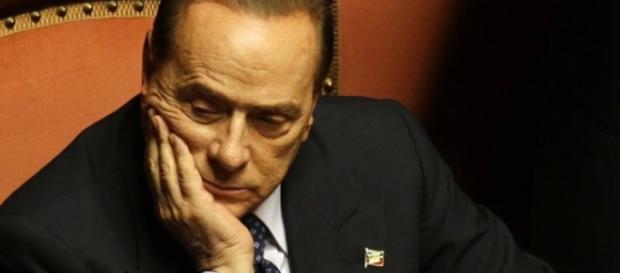 Berlusconi, battuta infelice sulla moglie di Macron Berlusconi, battuta infelice sulla moglie di Macron