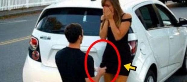 Moça é pedida em casamento, mas diz não ao rapaz por ele ser pobre Moça é pedida em casamento, mas diz não ao rapaz por ele ser pobre