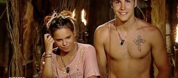 Supervivientes: Gloria Ca y Kiko practican el chubasconing tras su ... - elconfidencial.com Supervivientes: Gloria Ca y Kiko practican el chubasconing tras su ... - elconfidencial.com
