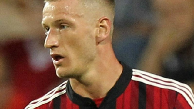 Calciomercato Milan, il retroscena: Inter su Abate, Galliani ha ... - calciomercatonews.com