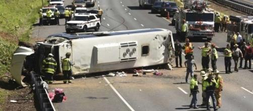 Bus with 26 kids and 3 adults overturns on I-95 ... Image- stamfordadvocate.com
