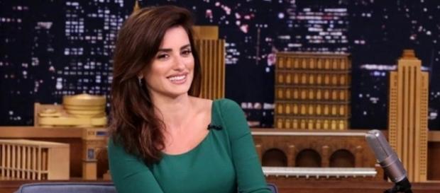 Penélope Cruz to Play Donatella Versace on 'American Crime Story ... - broadcastingcable.com Penélope Cruz to Play Donatella Versace on 'American Crime Story ... - broadcastingcable.com