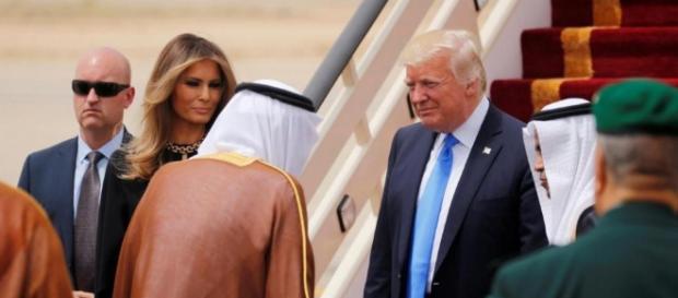Trump a Riad, mentre il legali preparano le procedure di impeachment - art-news.it Trump a Riad, mentre il legali preparano le procedure di impeachment - art-news.it