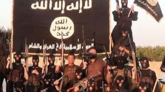 Si è aperto a Venezia il processo a carico di Meriem Rehailly, la 22enne che ha lasciato la famiglia in Veneto per unirsi all'Isis