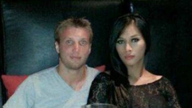 Uccise e cucin&ograve; la moglie transessuale, audio di una telefonata choc