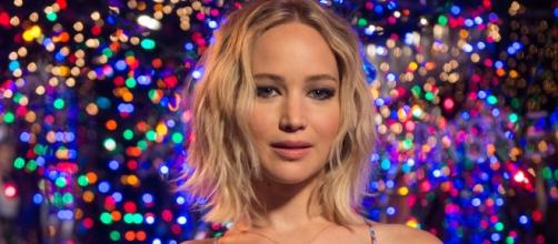 Jennifer Lawrence Makes No Apologies for Leaked Pole-Dancing Video. / from 'LinkwayLive' - linkwaylive.com