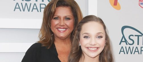 'Dance Moms' Maddie Ziegler ignores Miller's jail time, spend time with new beau. - usmagazine.com
