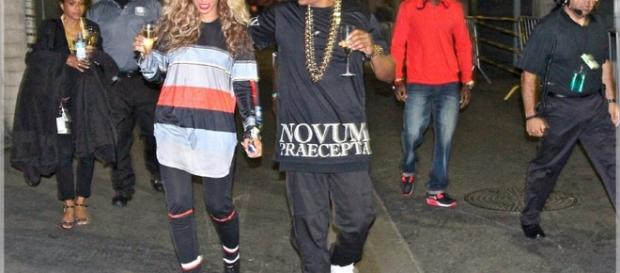 Beyonce and Jay Z | FALL IS HERE | Pinterest | Theater, Jay z and Jay - pinterest.com Beyonce and Jay Z | FALL IS HERE | Pinterest | Theater, Jay z and Jay - pinterest.com