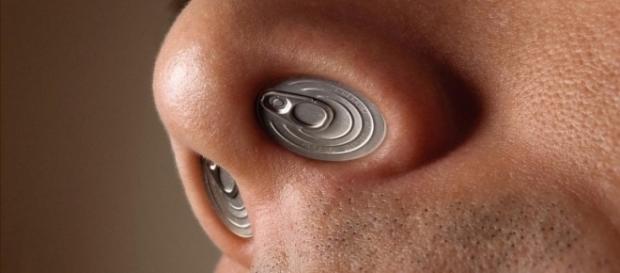 Congestão nasal: aprenda a desentupir o nariz em um minuto sem utilizar remédios ou soro. Congestão nasal: aprenda a desentupir o nariz em um minuto sem utilizar remédios ou soro.