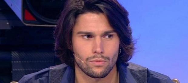 La scelta di Luca Onestini a Uomini e donne La scelta di Luca Onestini a Uomini e donne
