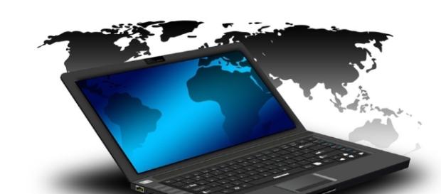 Laptops and flight bans. / Photo sourced via CCO Public Domain Pixabay Laptops and flight bans. / Photo sourced via CCO Public Domain Pixabay