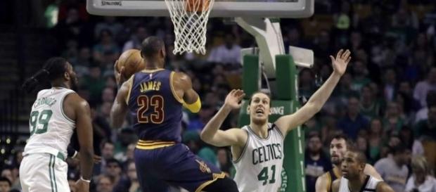 LeBron, Love help Cavs rout Celtics 117-104 in Game 1 ... - stamfordadvocate.com LeBron, Love help Cavs rout Celtics 117-104 in Game 1 ... - stamfordadvocate.com
