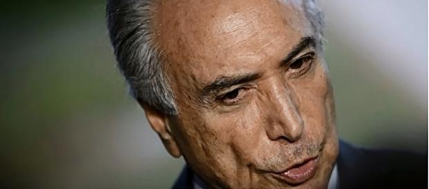 Noticias del Mundo "No renunciare": la respuesta del presidente Michel Temer a... 18/05/17 Noticias del Mundo Noticias del Mundo "No renunciare": la respuesta del presidente Michel Temer a... 18/05/17 Noticias del Mundo