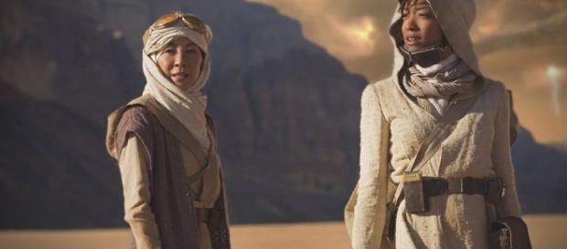Sonequa Martin-Green and Michelle Yeoh on 'Star Trek: Discovery'. / from 'Geek Tryant' - geektyrant.com Sonequa Martin-Green and Michelle Yeoh on 'Star Trek: Discovery'. / from 'Geek Tryant' - geektyrant.com