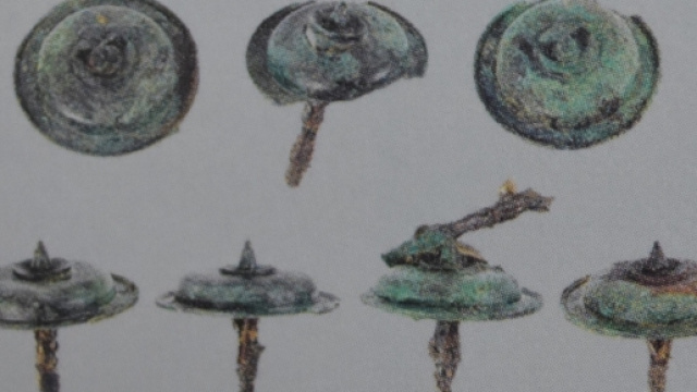 Borchie in bronzo dell'epoca pompeiana