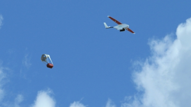 Un drone in azione durante un lancio di prova in Rwanda - flyzipline.com