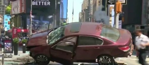 Car Rams Into Pedestrians in NYC's Times Square, Killing at Least ... - nbcnews.com