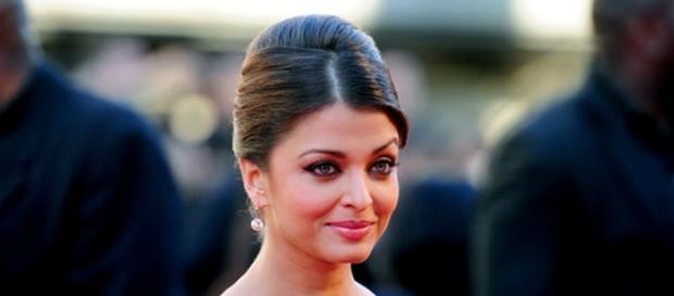 aishwarya rai (CC BY 2.0) by lifi crystal via Flickr aishwarya rai (CC BY 2.0) by lifi crystal via Flickr