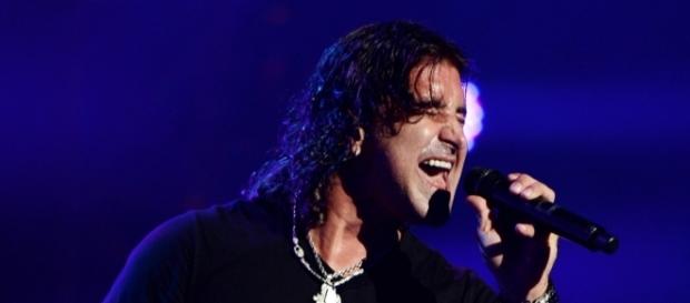 Scott Stapp honors Chris Cornell with moving "Black Hole Sun" chorus in Pennsylvania- loudwire.com Scott Stapp honors Chris Cornell with moving "Black Hole Sun" chorus in Pennsylvania- loudwire.com