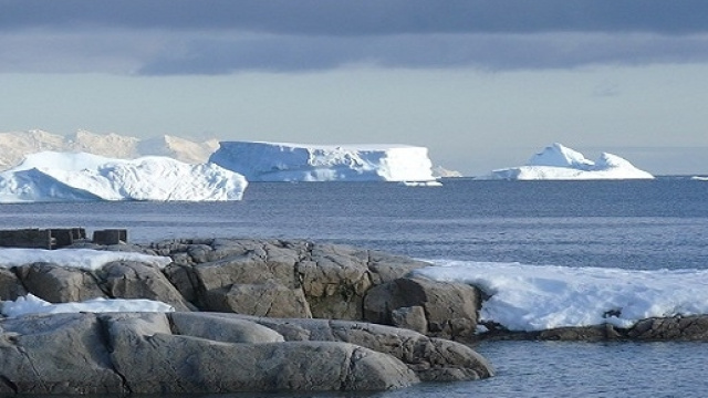 Ufo: presunto 'relitto alieno' in Antartide