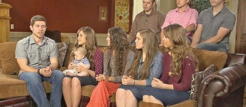 Duggar Family 'Moving On' After Josh Duggar Scandal - ABC News - go.com