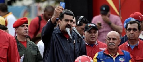 Nicolás Maduro proclama la creación de una nueva Carta Magna Vía com.ni