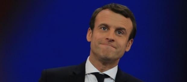 Emmanuel Macron désormais sous les 60% Emmanuel Macron désormais sous les 60%