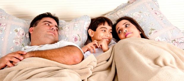 Filho na cama dos pais, o que fazer? Filho na cama dos pais, o que fazer?