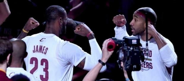 LeBron James will pay Dahntay Jones' fine - newsday.com LeBron James will pay Dahntay Jones' fine - newsday.com