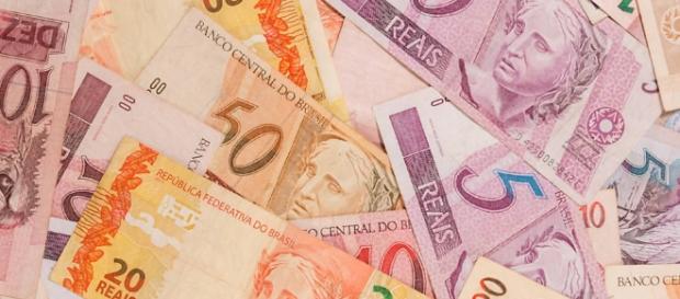 Pesquisa do instituto Datafolha mostra que brasileiro está mais confiante sobre recuperação econômica do país. Pesquisa do instituto Datafolha mostra que brasileiro está mais confiante sobre recuperação econômica do país.