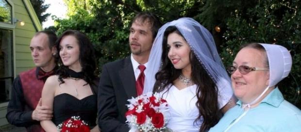 RETURN TO AMISH Carmela and Jeremiah Raber wedding photos ... - starcasm.net RETURN TO AMISH Carmela and Jeremiah Raber wedding photos ... - starcasm.net
