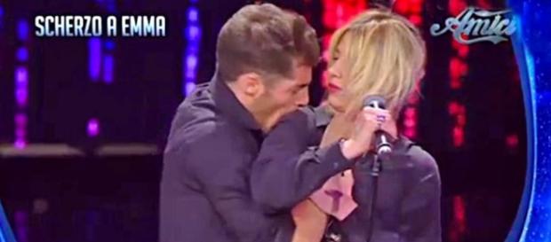 #TelefonoRosa si scaglia contro #Amici16. #BlastingNews #TelefonoRosa si scaglia contro #Amici16. #BlastingNews