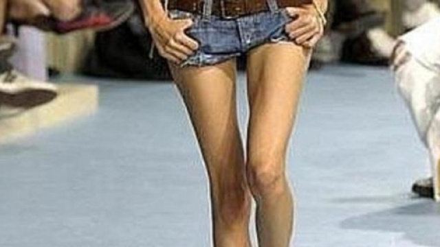 La Francia dice 'Basta' alle modelle anoressiche.