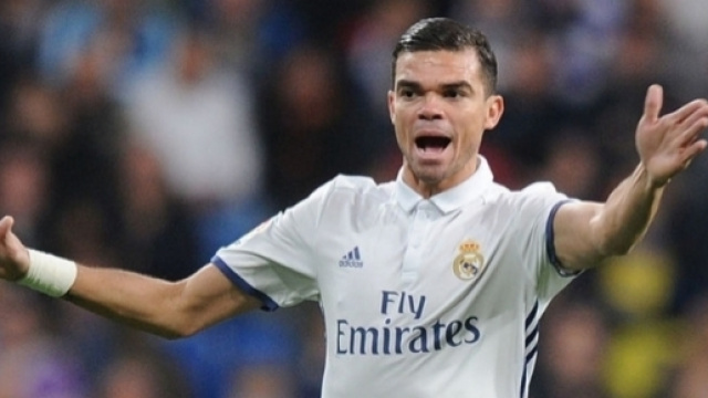 Real Madrid : Le prochain club de Pepe se précise !