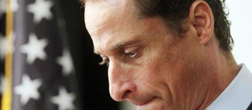 Anthony Weiner admits to sending obscene material to a minor, must ... - go.com