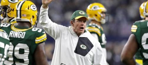 Packers DC Dom Capers takes hits on social media. | Sports on Earth - sportsonearth.com