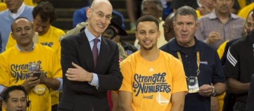 Adam Silver explains why he left Steph Curry hanging at the MVP ... - usatoday.com