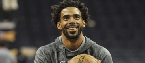 Good guy Mike Conley to give 500 Grizzlies fans free tickets to ... - usatoday.com