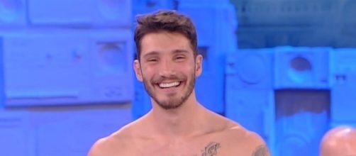 tappa a castellammare per stefano de martino, il ballerino di ... - ilcorrierino.com