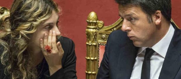 Il Consiglio dei Ministri dà l'ok alla riforma della Pubblica Amministrazione voluta dal ministro Madia, qui con l'ex presidente del Consiglio Renzi Il Consiglio dei Ministri dà l'ok alla riforma della Pubblica Amministrazione voluta dal ministro Madia, qui con l'ex presidente del Consiglio Renzi