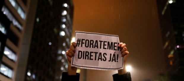 Manifestações pedem saída de Michel Temer e eleições diretas Manifestações pedem saída de Michel Temer e eleições diretas