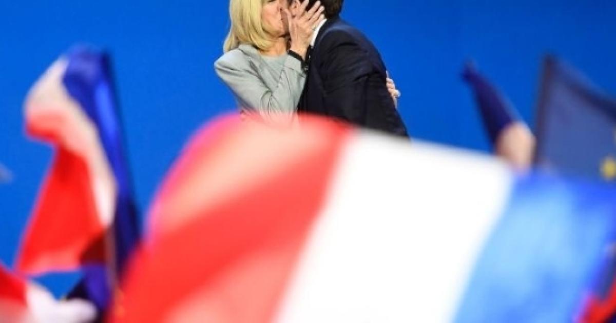 Emmanuel & Brigitte Macron : The limitless love story