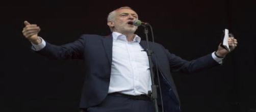 Corbyn receives rockstar welcome at Prenton Park...-guardian.co.uk