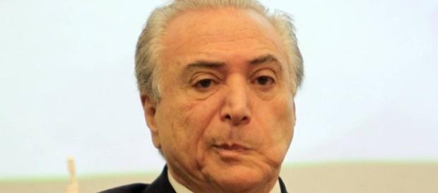 Em clima de incertezas, Temer cancela jantar traça novas estratégias de aproximação Em clima de incertezas, Temer cancela jantar traça novas estratégias de aproximação