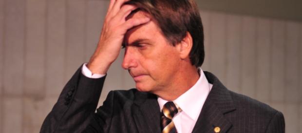 Poderá Bolsonaro também estar envolvido em esquema de corrupção? Poderá Bolsonaro também estar envolvido em esquema de corrupção?