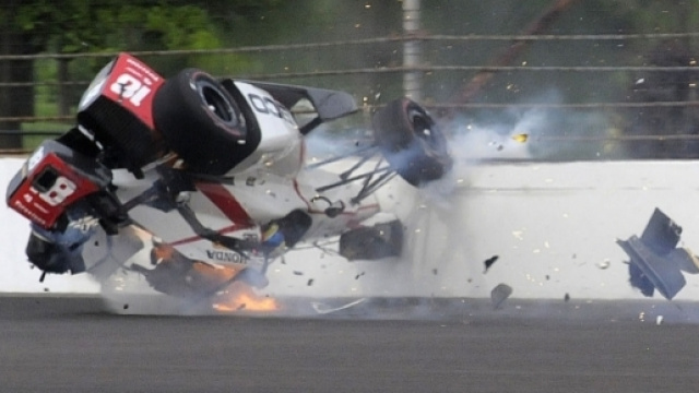 La terribile immagine dell'incidente di Bourdais (The Associated Press)