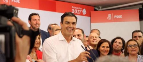 Pedro Sánchez se convierte en líder de los socialistas con algo más del 50% de los votos Vía com.ec
