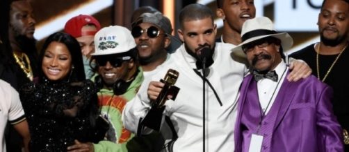 Drake breaks Adele's record at Billboard Music Awards / from 'The Salt Lake Tribune' - sltrib.com