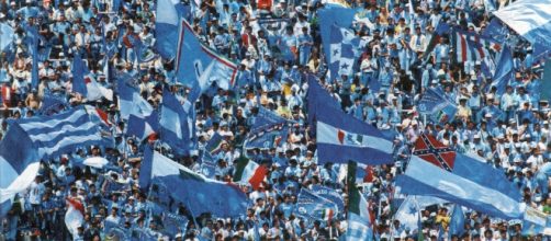 Tifosi azzurri nella stagione 1986-1987, fonte Wikipedia.