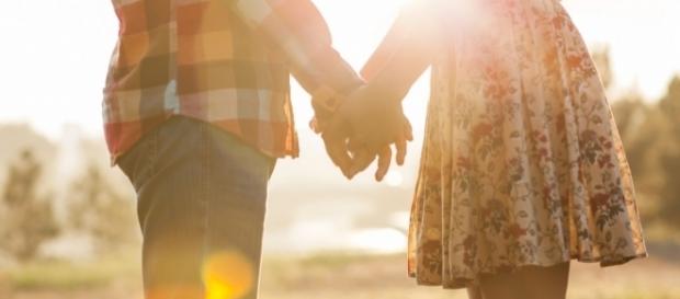 All The Ways He's Letting You Know That He Really Likes You – Page ... - boredbug.com All The Ways He's Letting You Know That He Really Likes You – Page ... - boredbug.com